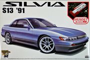 Nissan Silvia S13 1991 SR20DETT  1/24 pienoismalli  