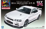 Nissan  R34 SKYLINE GT-R V-SPEC 2 valkoinen  1/24    