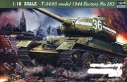 T-34/85 1944  1/16 pienoismalli   