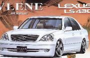 Lexus LS430 Vlene 1/24 pienoismalli   