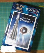 Sputnik  1  1/72   rakennussarja