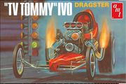 Tommy Ivo dragster  1/25 koottava pienoismalli  